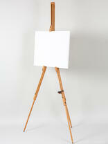 Без бренда «Коробка 12 шт.: Мольберт Две картинки тренога, деревянный» во Владивостоке