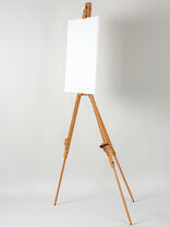 Без бренда «Коробка 12 шт.: Мольберт Две картинки тренога, деревянный» во Владивостоке